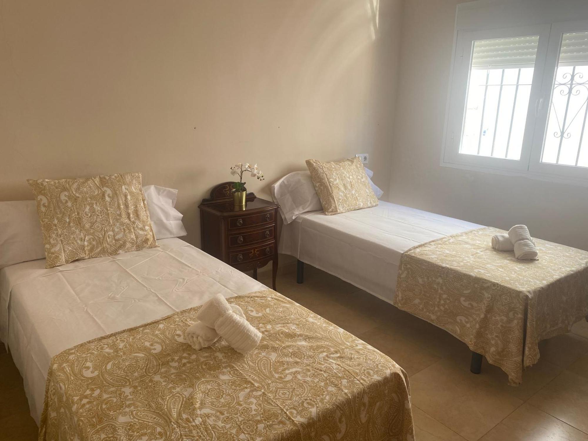 Hevres El Capricho Apartment Malaga Exterior photo